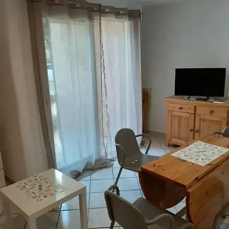 Appartement Confortable à Proximité de la Mer 45 m² شقة
