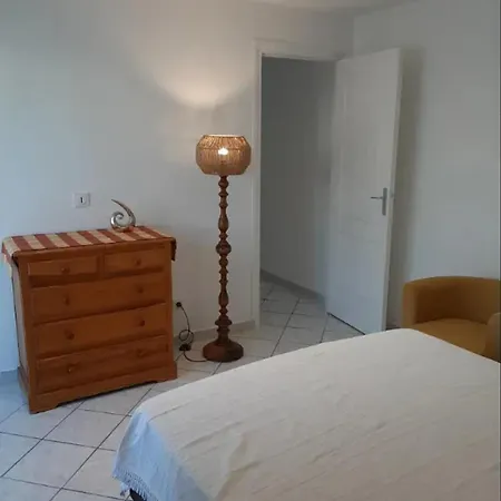 Appartement Confortable à Proximité de la Mer 45 m²